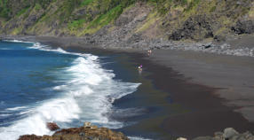 The beach at Fajã, Faial